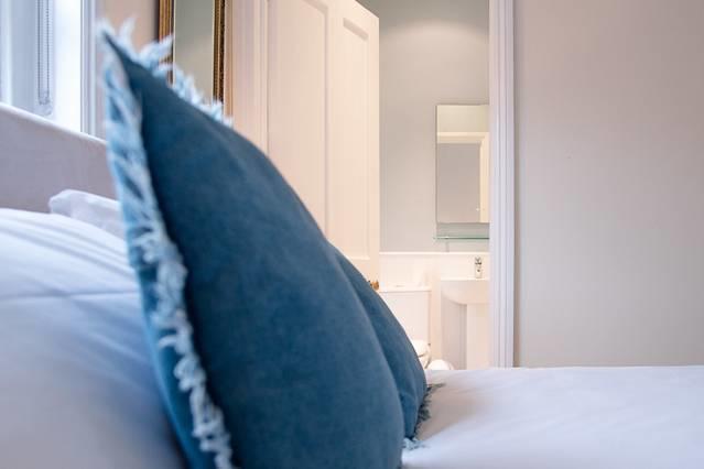 Serendipity, Aldeburgh - An Apartment On The High Street! Eksteriør bilde