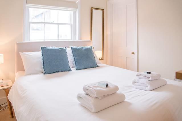 Serendipity, Aldeburgh - An Apartment On The High Street! Eksteriør bilde